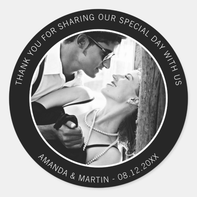 Pegatina Redonda Elegante foto moderna en blanco y negro (Anverso)