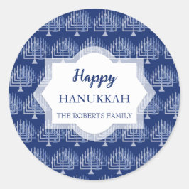 Pegatina Redonda Elegante Happy Hanukkah Menorah Pattern Blue