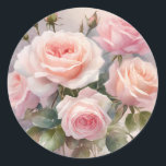 Pegatina Redonda Elegante jardín floral rosa rosa<br><div class="desc">Este elegante diseño floral muestra un delicado ramo de rosas suaves, perfecto para añadir un toque romántico y atemporal a su evento especial. Ya sea para bodas, duchas de novias, cumpleaños u otras celebraciones, los suaves colores y el estilo clásico elevarán la decoración de tu papelería o evento. El elegante...</div>