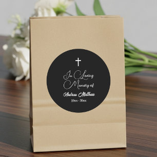 Pegatina Redonda En el funeral elegante de la memoria amorosa