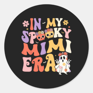 Pegatina Redonda En mi espeluznante Mimi Era Groovy Ghost Halloween