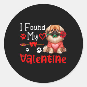 Pegatina Redonda Encontré a mi valentín pekinés con flor lindo él