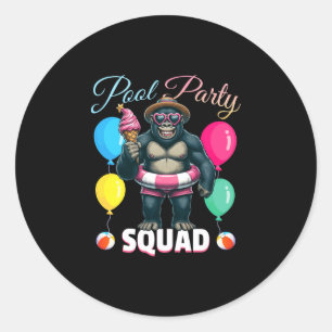 Pegatina Redonda Equipo de fiesta en la piscina gorila divertido va