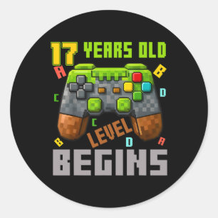 Pegatina Redonda Es mi cumpleaños número 17 Pixel Gaming Controller