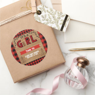 Pegatina Redonda Es un Baby Shower de madera rústica Chica