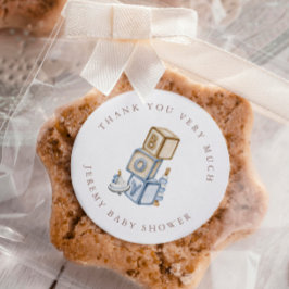 Pegatina Redonda Es un niño Blue Boho Bloques y Juguetes de Madera