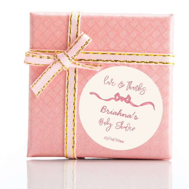 Pegatina Redonda Esbozo de arco de cinta rosa para bebé ducha (Pink ribbon bow sketch baby shower thank you favor stickers whimsical handwriting scribble drawing)