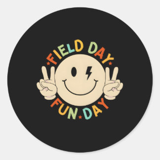 Pegatina Redonda Escuadrón De Viaje Sobre El Terreno De La Escuela 