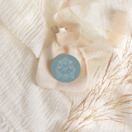 Pegatina Redonda Escudo Monograma Ornament Dusty Blue Boda Logo