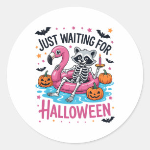 Pegatina Redonda Esperando Racoon De Halloween