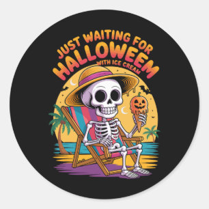 Pegatina Redonda Esqueleto de playa con helado Halloween Cou de ver