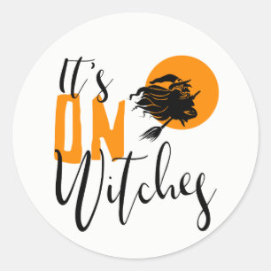 Pegatina Redonda Está en Witches ID442