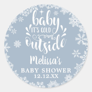 Pegatina Redonda Está frío afuera Niño Azul Invierno Baby Shower
