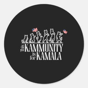Pegatina Redonda Esta Kamunidad Es Para Kamala Patriótica Gatos Ame