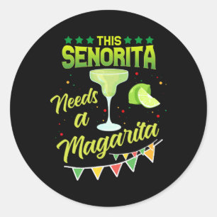 Pegatina Redonda Esta Señorita Necesita Un Cine Fiesta Margarita Me