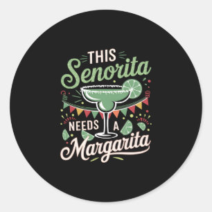 Pegatina Redonda Esta señorita necesita una Margarita - Margarita L