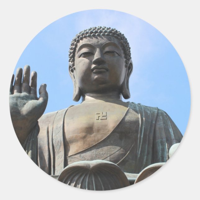 Pegatina Redonda Estatua de Buda en cielo azul, mano levantada (Anverso)