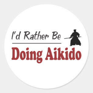 Pegatina Redonda Esté haciendo bastante Aikido