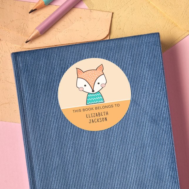 Pegatina Redonda Este libro pertenece a los niños de Cute fox (Subido por el creador)