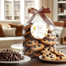 Pegatina Redonda Este polluelo es un cumpleaños