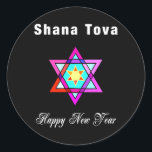 Pegatina Redonda Estrella judía Shana Tova<br><div class="desc">La estrella judía Shana Tova presenta una vidriera de estilo hebreo Estrella de David y un saludo soleado para un Feliz Año Nuevo.</div>