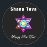 Pegatina Redonda Estrella judía Shana Tova<br><div class="desc">La estrella judía Shana Tova presenta una vidriera de estilo hebreo Estrella de David y un saludo soleado para un Feliz Año Nuevo.</div>