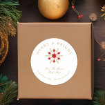 Pegatina Redonda Exquisite Christmas Red & Gold Snowflake Thanks<br><div class="desc">Exquisite Christmas Red & Fake Gold Snowflake Thanks for Business Classic Round Stickers. This refined snowflake, crafted in tones of simulated gold and red, is the perfect symbol of Christmas sophistication. Its elegant design merges the warmth of red with luxurious hints of fake gold, creating an image that captures the...</div>