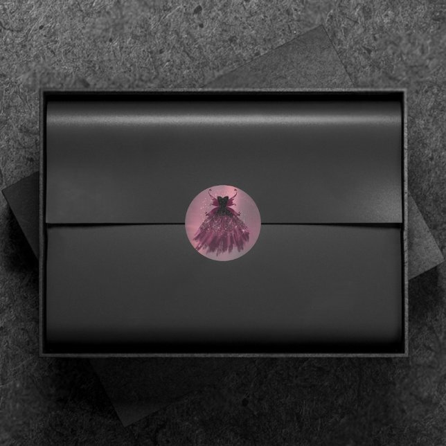 Pegatina Redonda Fairy Gothic Fuchsia Gown | Magenta rosa de rock d (Subido por el creador)