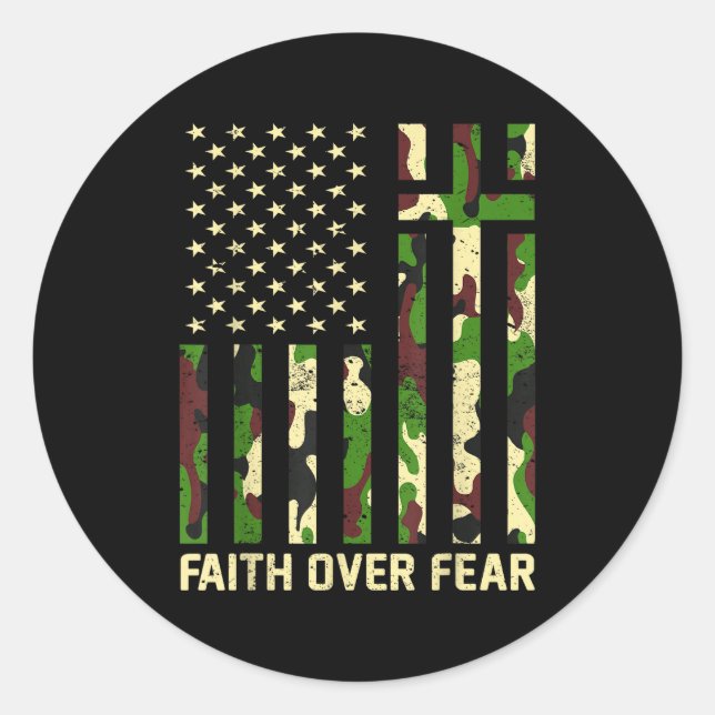 Pegatina Redonda Faith Over Fear Christian Americn Flag Camouflage  (Anverso)
