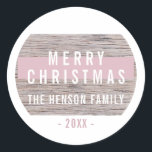 Pegatina Redonda Familia Rusch Wood Pink Merry Christmas<br><div class="desc">Pegatina de la familia Rustic Wood Pink Merry Christmas. Moderno y rústico pegatina de vacaciones con un fondo de madera. Añade tu texto.</div>