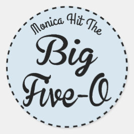 Pegatina Redonda Famoso cumpleaños de hito - 50 años