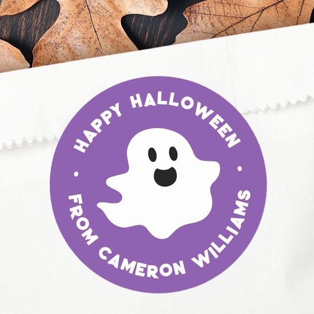 Pegatina Redonda Fantasma fantasmal Feliz saludo de Halloween púrpu (Spooky ghost Happy Halloween greeting purple Classic Round Sticker)