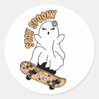 Pegatina Redonda Fantasma "Stay Spooky" en una skateboard - Naranja