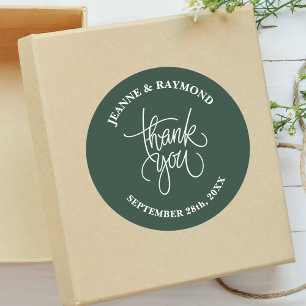 Pegatina Redonda Favor de Boda con Caligrafía "Sage Green" de Agrad
