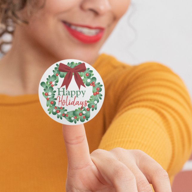 Pegatina Redonda Felices fiestas Navidades Holly Wreath (Happy Holidays Christmas Holly Wreath Classic Round Sticker)