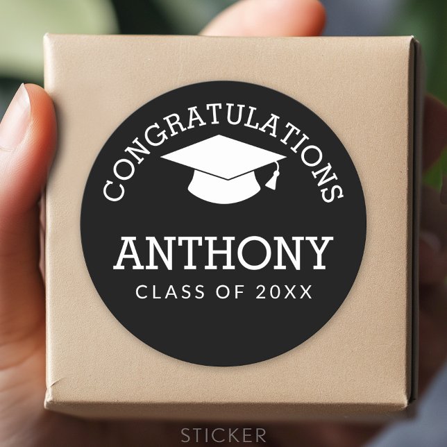 Pegatina Redonda Felicitaciones Graduado Cap Black Clas (Custom Sticker for Party Favors and Envelopes)