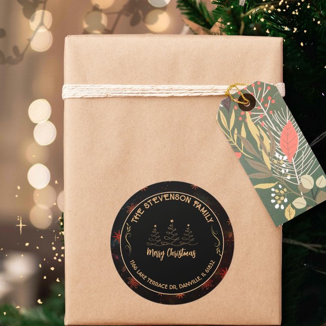 Pegatina Redonda Feliz Árbol de Navidad Negro y Oro Festividad (Merry Christmas Tree Black &Gold Festive Classic Round Sticker )