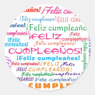 Pegatina Redonda Feliz cumpleaños español Feliz cumpleaños nubes de