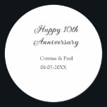 Pegatina Redonda Feliz décimo aniversario simple nombre mínimo de b<br><div class="desc">diseño</div>