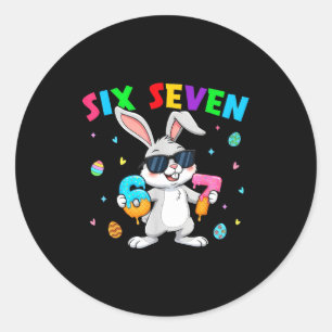Pegatina Redonda Feliz día de Pascua 67 conejo seis siete divertido