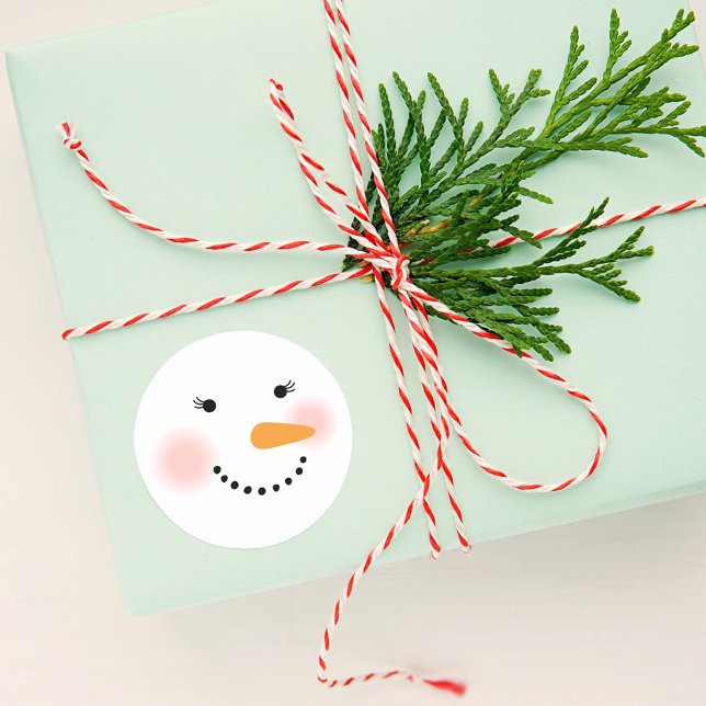 Pegatina Redonda Feliz feriado de la dama de nieve de invierno (Subido por el creador)