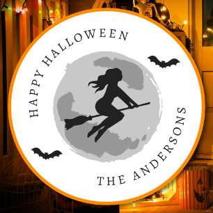 Pegatina Redonda Feliz Halloween Bruja Montando Escoba Texto Person