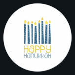 Pegatina Redonda Feliz Hanukkah<br><div class="desc">Estas velas de Hanukkah harán que tu decoración sea perfecta. Perfecto para las toallas o los placares.</div>