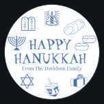 Pegatina Redonda Feliz Hanukkah azul blanco nombre de regalo<br><div class="desc">¡Feliz Hanukkah,  personalizar,  regalo de apellido a los pegatinas Feliz Hanukkah,  Feliz Chanukah,  Hanukkah Sameach!,  Chag Sameach!,  Chag Urim Sameach! Azul y blanco</div>