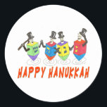 Pegatina Redonda Feliz Hanukkah Dancing Dreides<br><div class="desc">Qué gran regalo de Chanukah con estos soñadores bailando deseando a todos un Hanukkah feliz.</div>