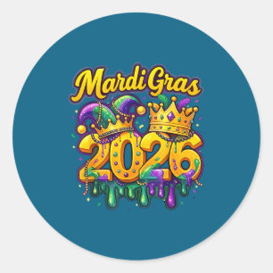 Pegatina Redonda Feliz Mardi Gras 2026 Sombrero de Bufón Nueva Orle