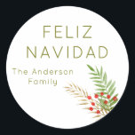 Pegatina Redonda Feliz Navidad a los Navidades españoles<br><div class="desc">Una moderna y simple Navidad Holly deja Pegatina para agregar a sus invitaciones,  bolsas de regalo,  regalos y más.</div>