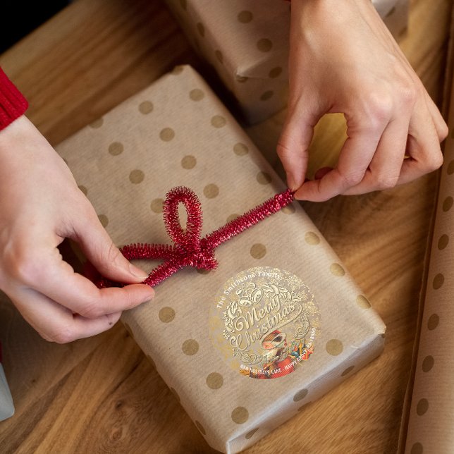Pegatina Redonda Feliz Navidad Holly Wreath RSVP Gold Santa (Merry Christmas Holly Wreath RSVP Gold Santa Classic Round Sticker)
