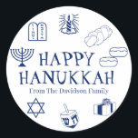 Pegatina Redonda Feliz regalo de Hanukkah nombre de costumbre blanc<br><div class="desc">¡Feliz Hanukkah,  personalizar,  regalo de apellido a los pegatinas Feliz Hanukkah,  Feliz Chanukah,  Hanukkah Sameach!,  Chag Sameach!,  Chag Urim Sameach! Azul marino y blanco</div>