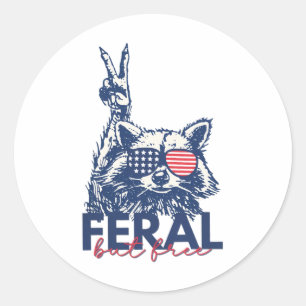 Pegatina Redonda Féral Pero Gratuito Raccoon Patriótico 4 De Julio